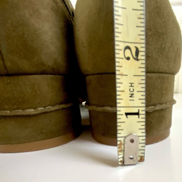 Nine West Olive Suede Moccasins - Picture 5 of 12